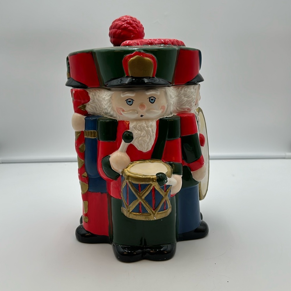 Musical Nutcracker Cookie Jar Celebrate the Season, Plays Song When Opens
